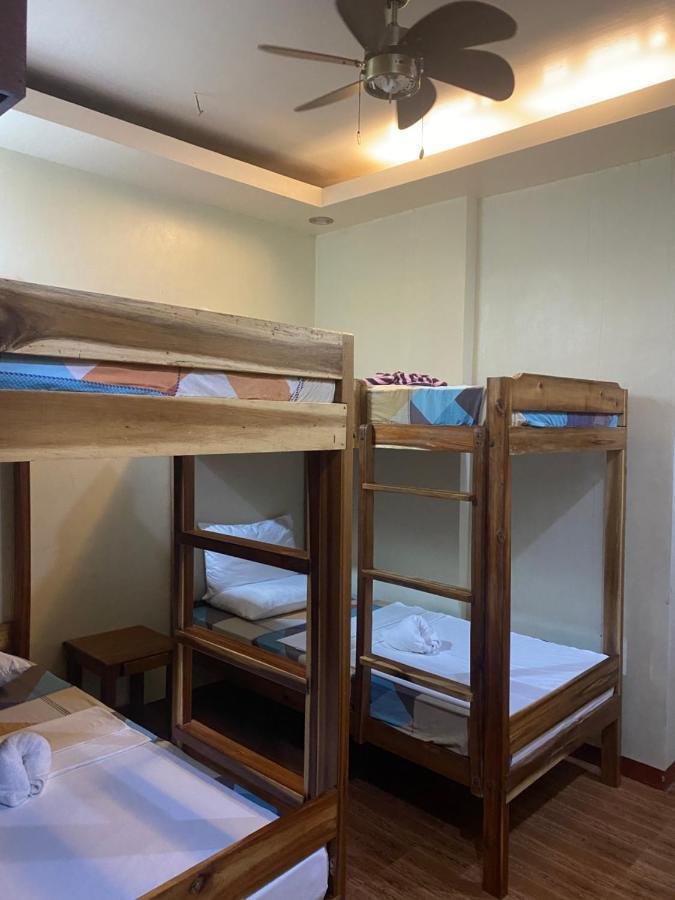 Seaslugs Travellers Inn El Nido Ngoại thất bức ảnh