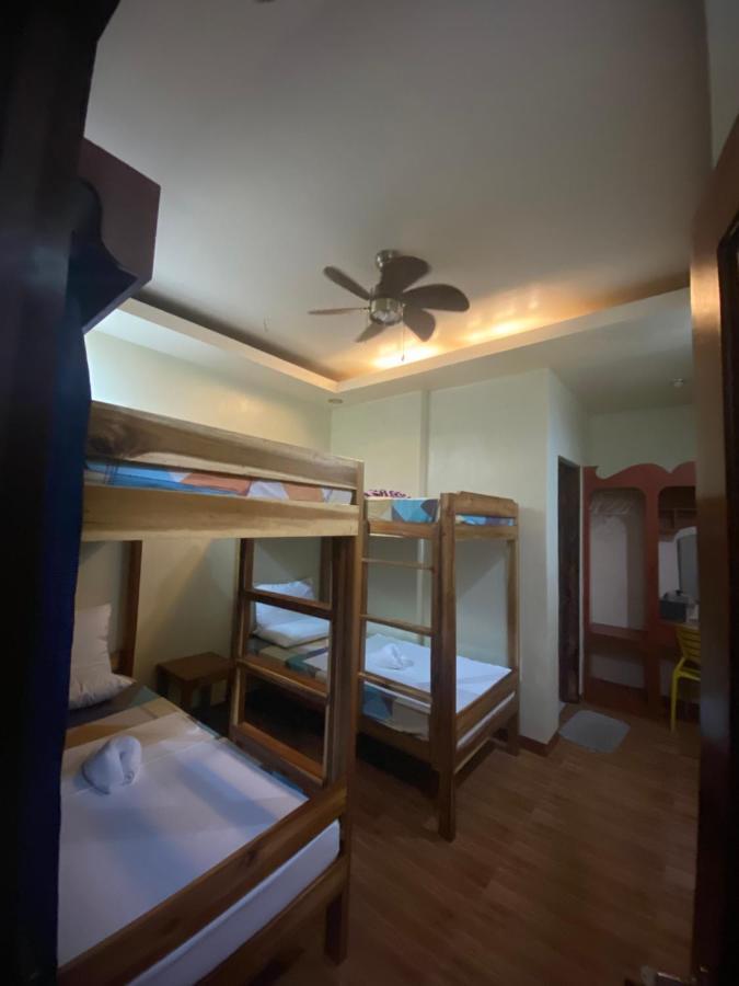 Seaslugs Travellers Inn El Nido Ngoại thất bức ảnh