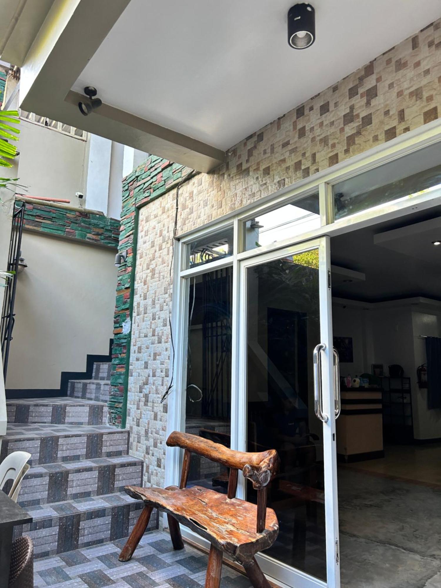 Seaslugs Travellers Inn El Nido Ngoại thất bức ảnh