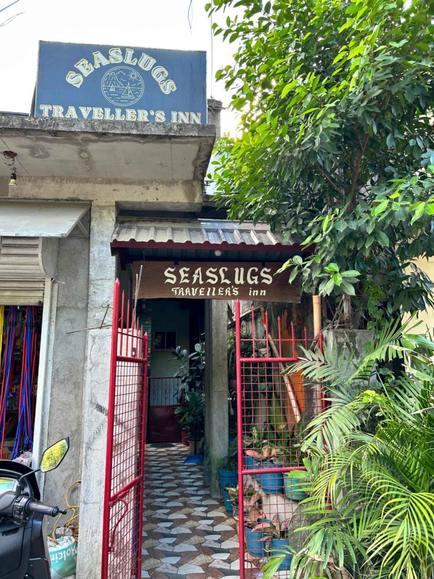 Seaslugs Travellers Inn El Nido Ngoại thất bức ảnh