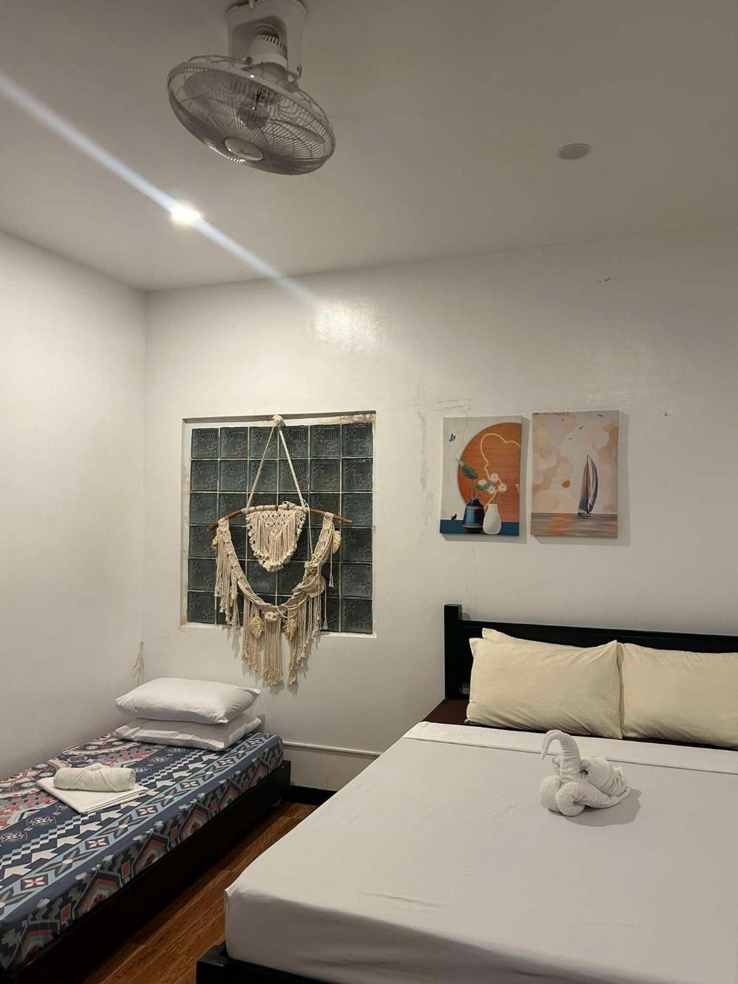 Seaslugs Travellers Inn El Nido Ngoại thất bức ảnh