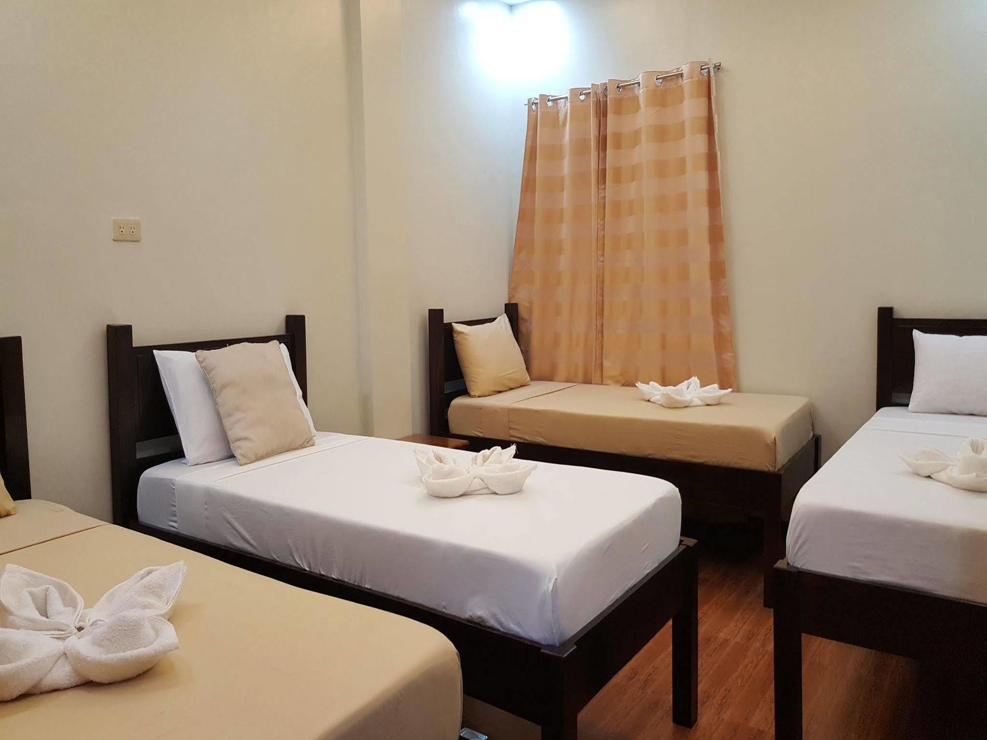 Seaslugs Travellers Inn El Nido Ngoại thất bức ảnh