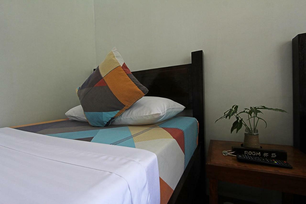 Seaslugs Travellers Inn El Nido Ngoại thất bức ảnh