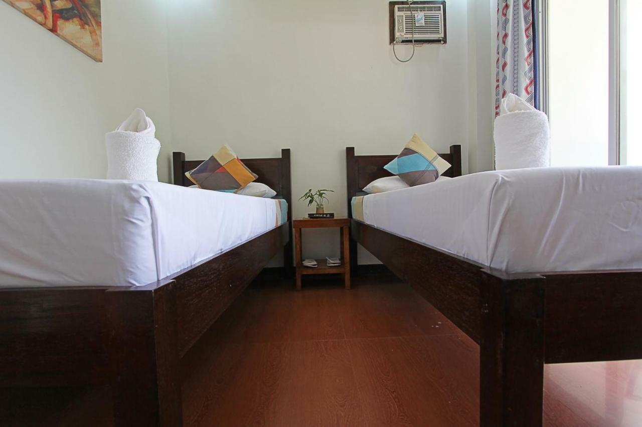 Seaslugs Travellers Inn El Nido Ngoại thất bức ảnh